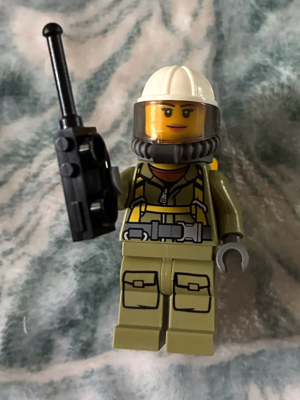 Lego city fire fighter minifigure